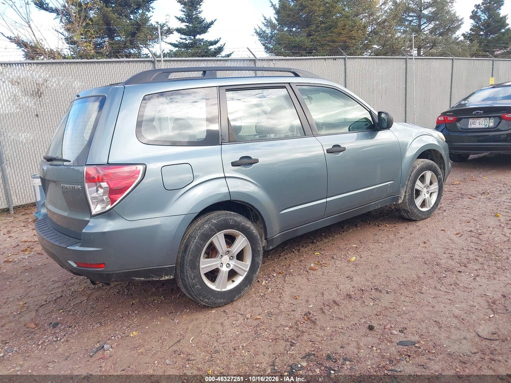 2011 Subaru Forester 2.5X photo 4