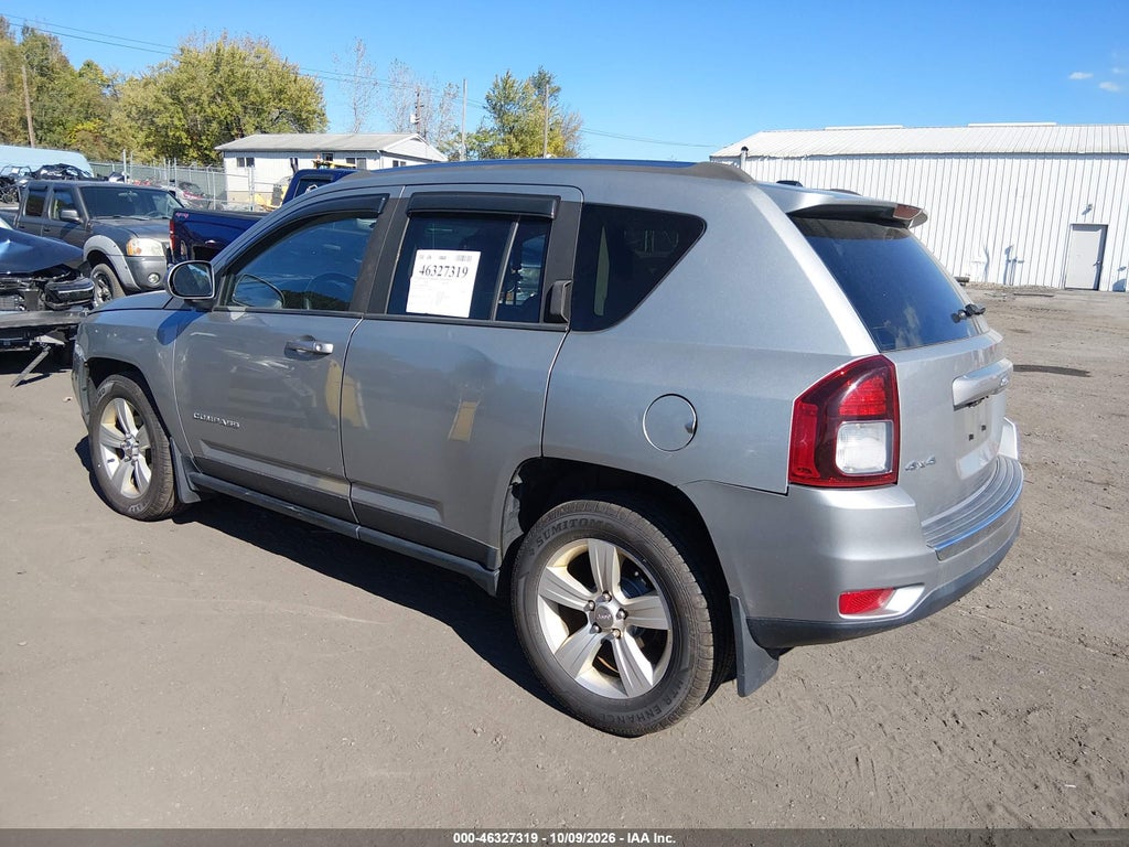 2015 Jeep Compass High Altitude Edition photo 3