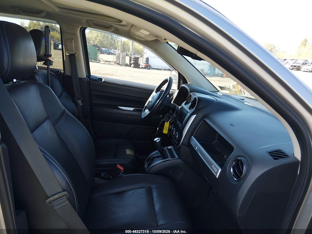 2015 Jeep Compass High Altitude Edition photo 5