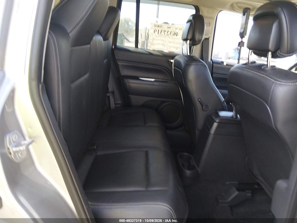 2015 Jeep Compass High Altitude Edition photo 8