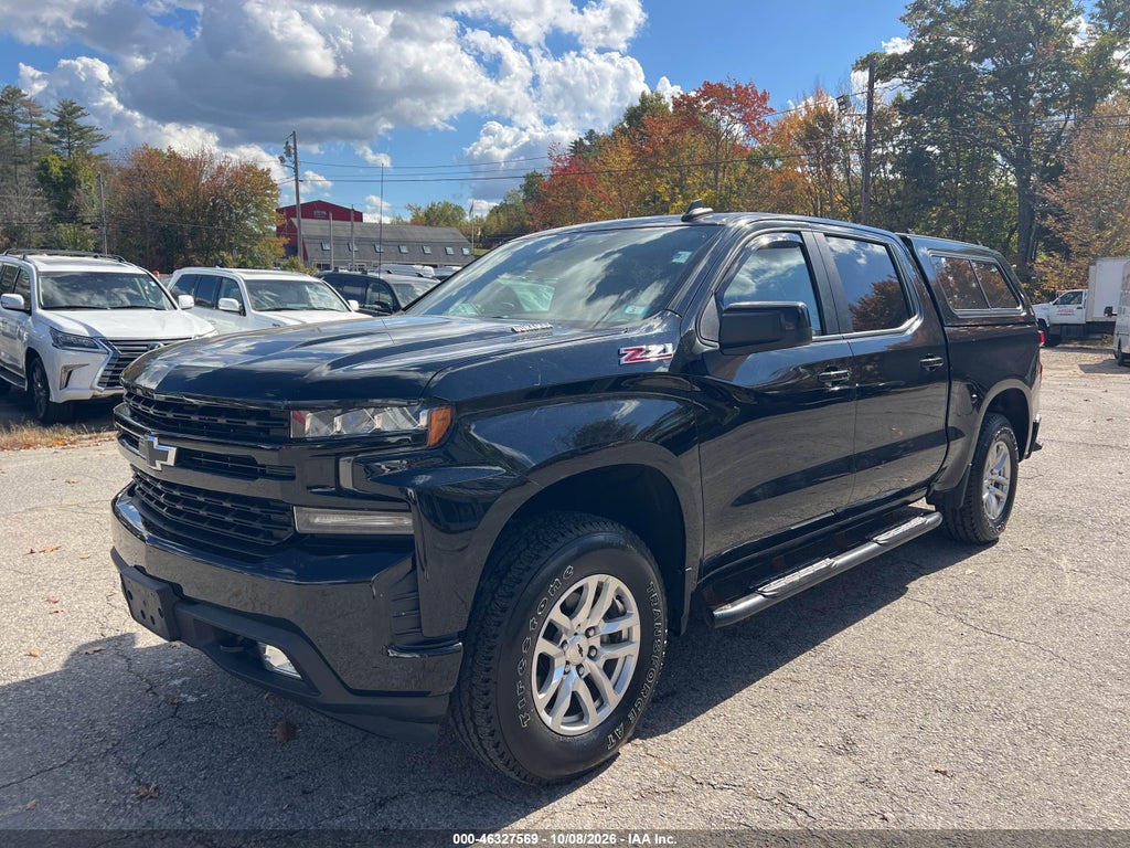 2020 Chevrolet Silverado 1500 4WD Short BED RST photo 2