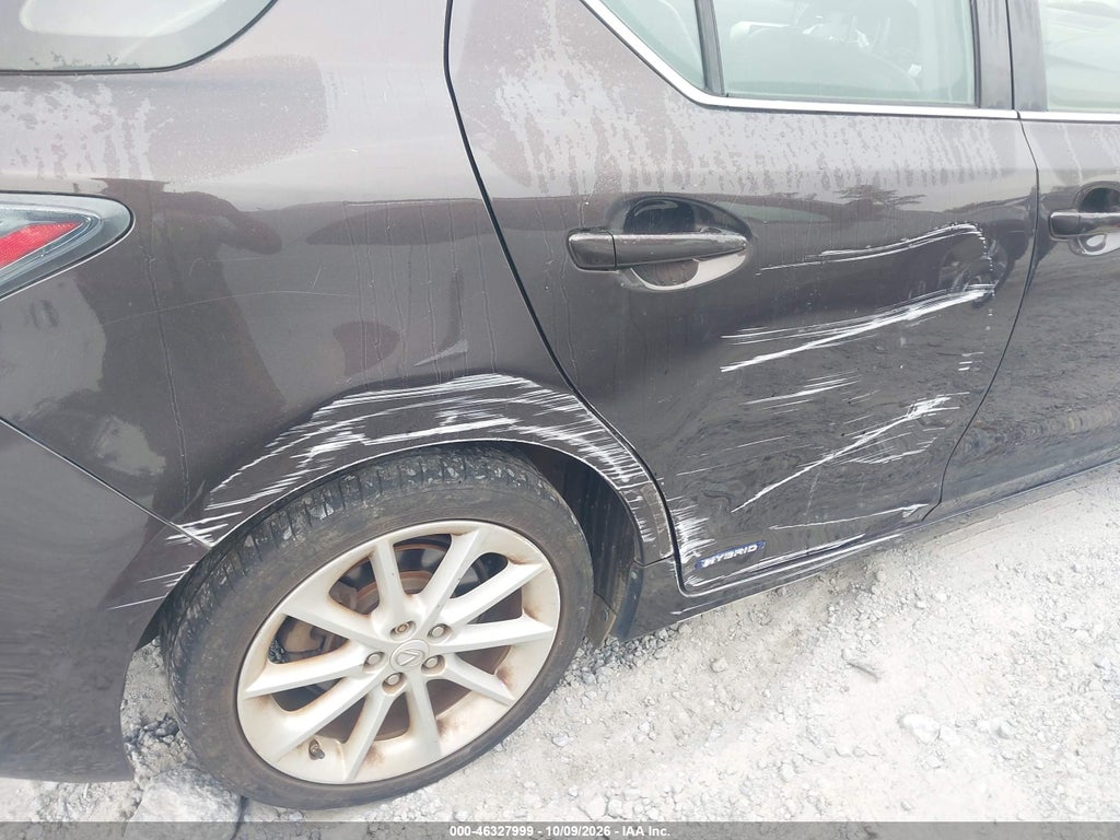 2012 Lexus CT 200H Premium photo 6