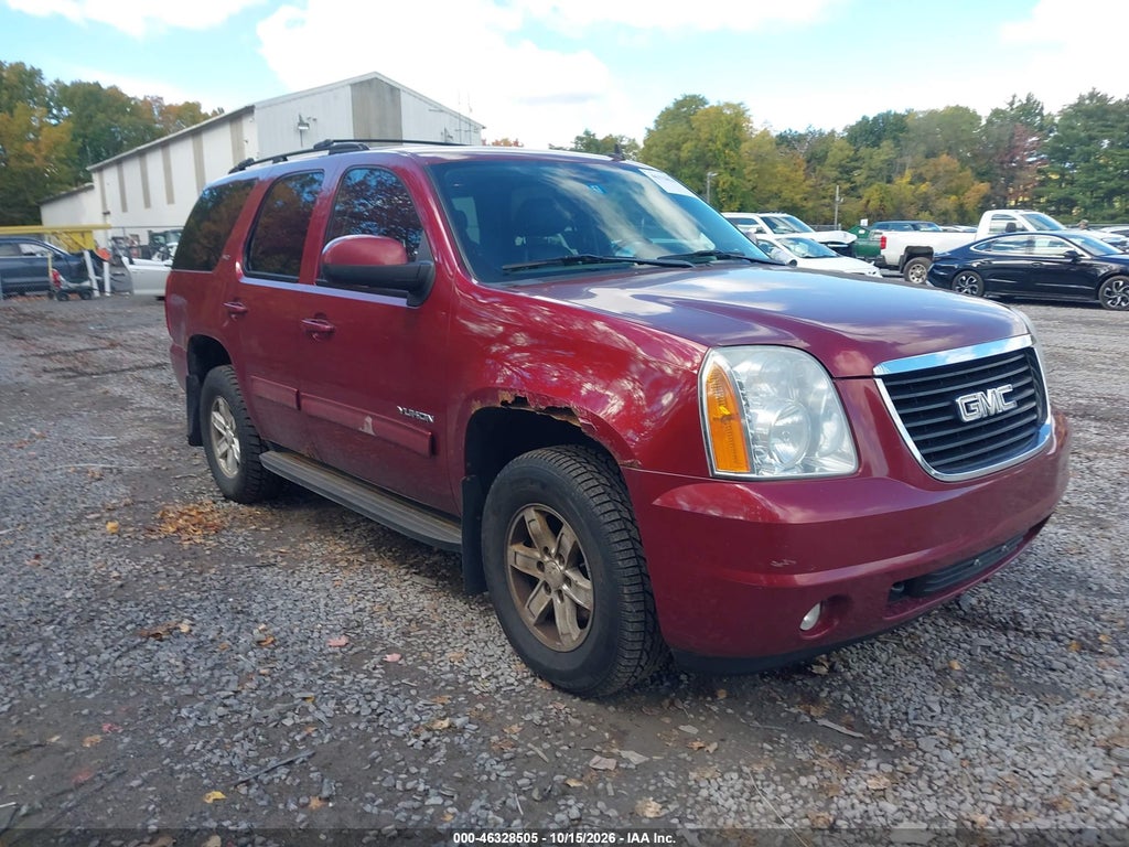 2010 GMC Yukon SLT photo 1