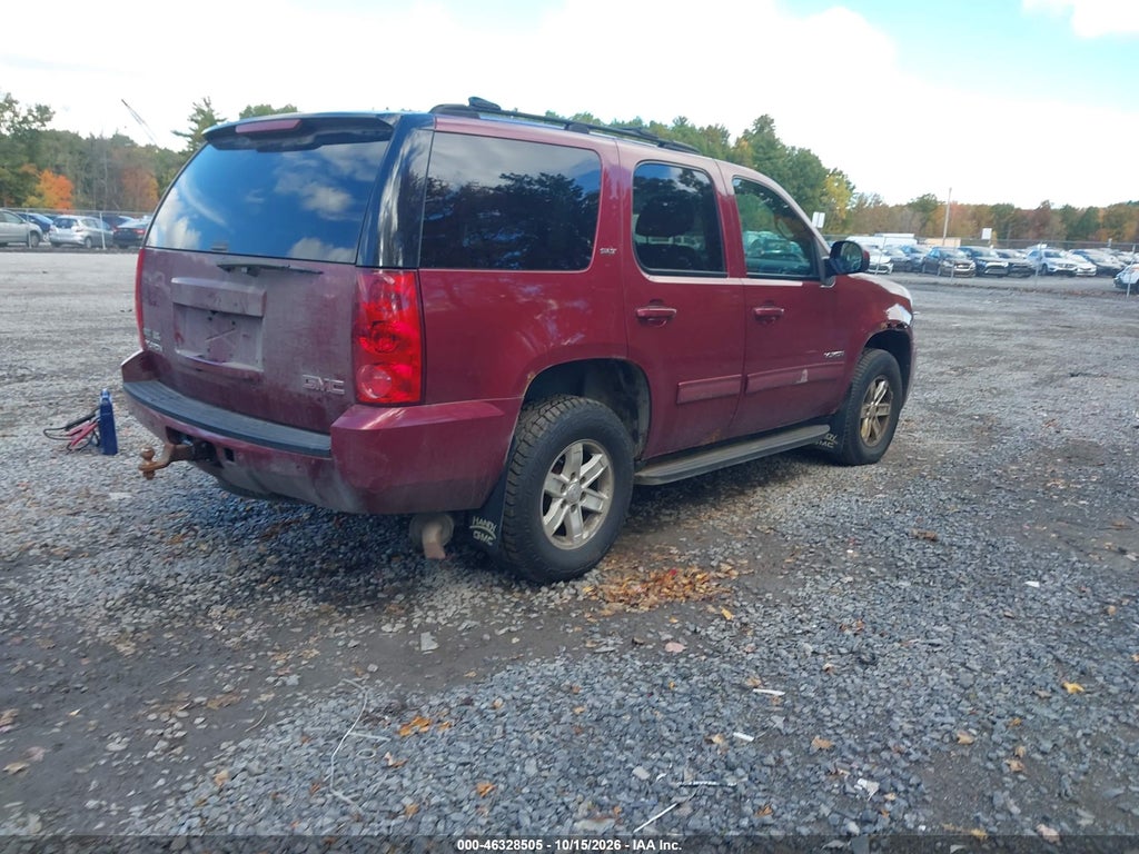 2010 GMC Yukon SLT photo 4