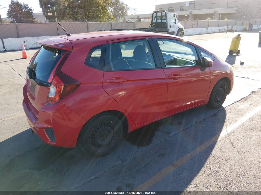 2016 Honda Fit LX photo 4