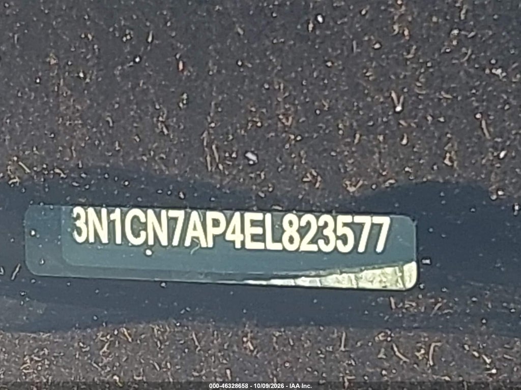 2014 Nissan Versa 1.6 SV photo 9