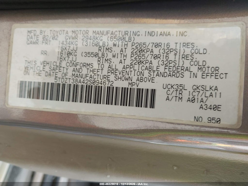 2002 Toyota Sequoia Limited V8 photo 9