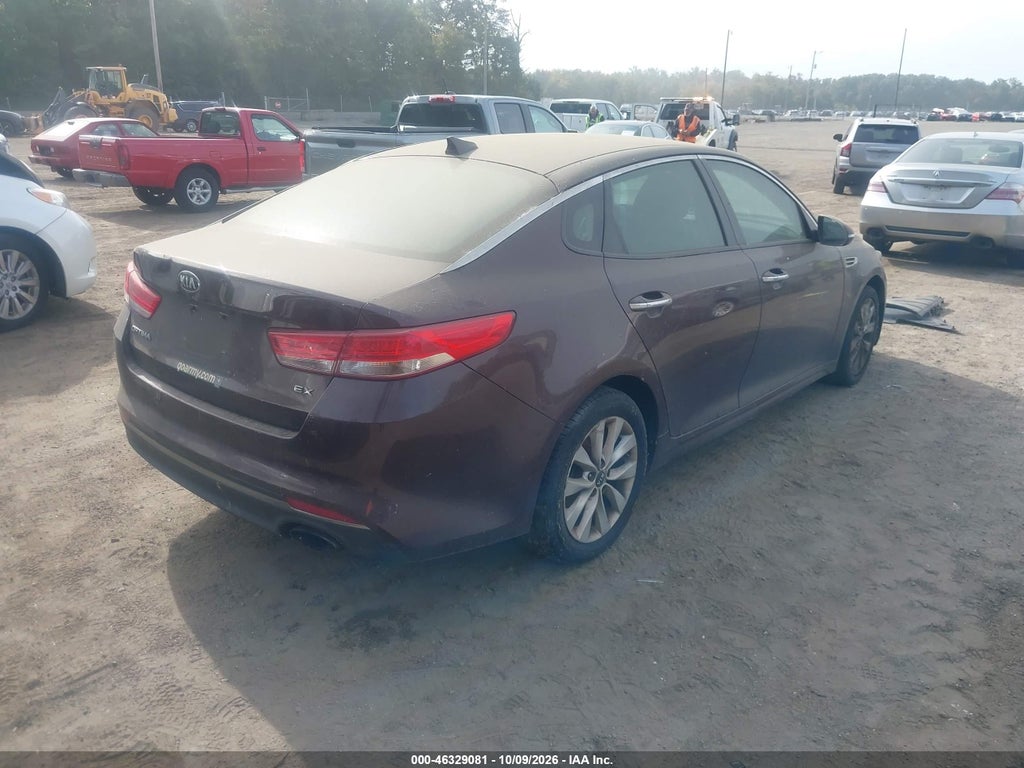 2017 Kia Optima EX photo 4