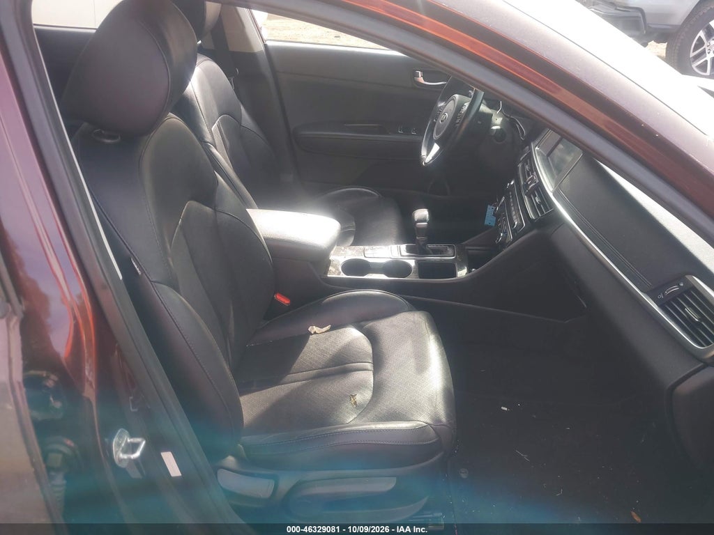 2017 Kia Optima EX photo 5