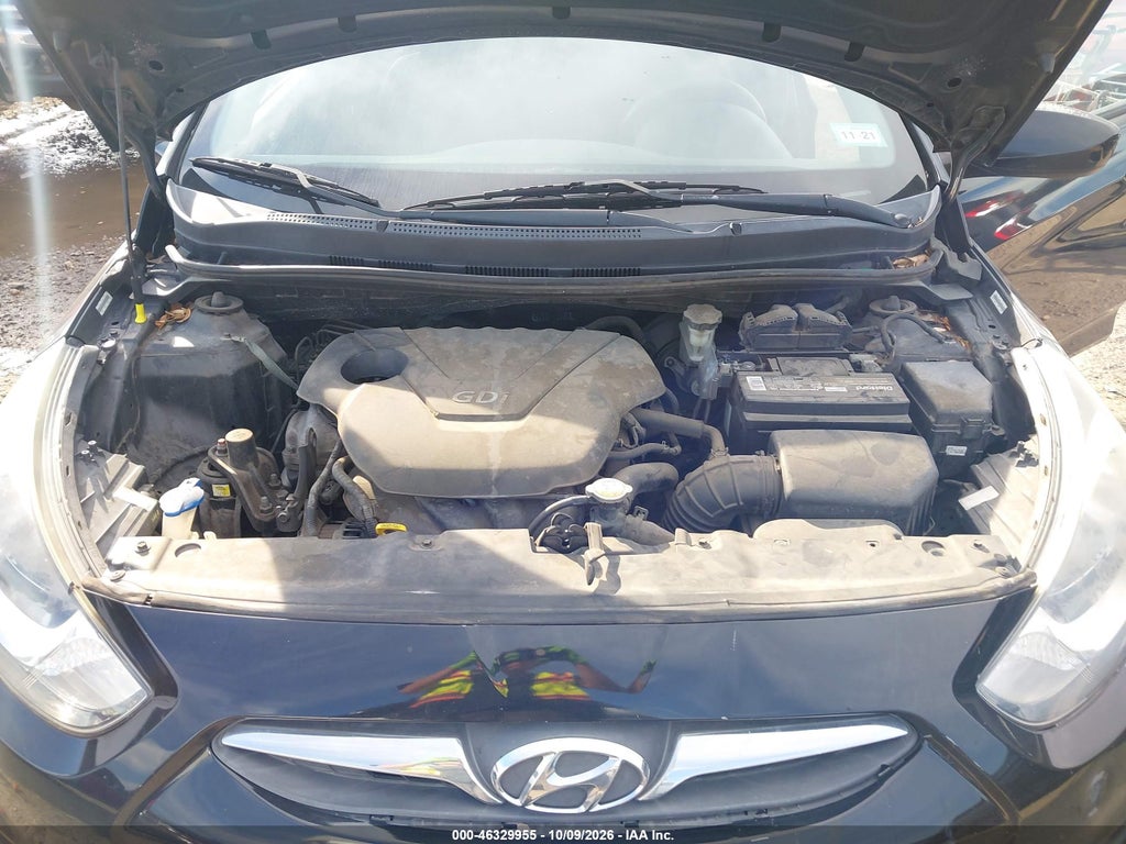2014 Hyundai Accent GS photo 10