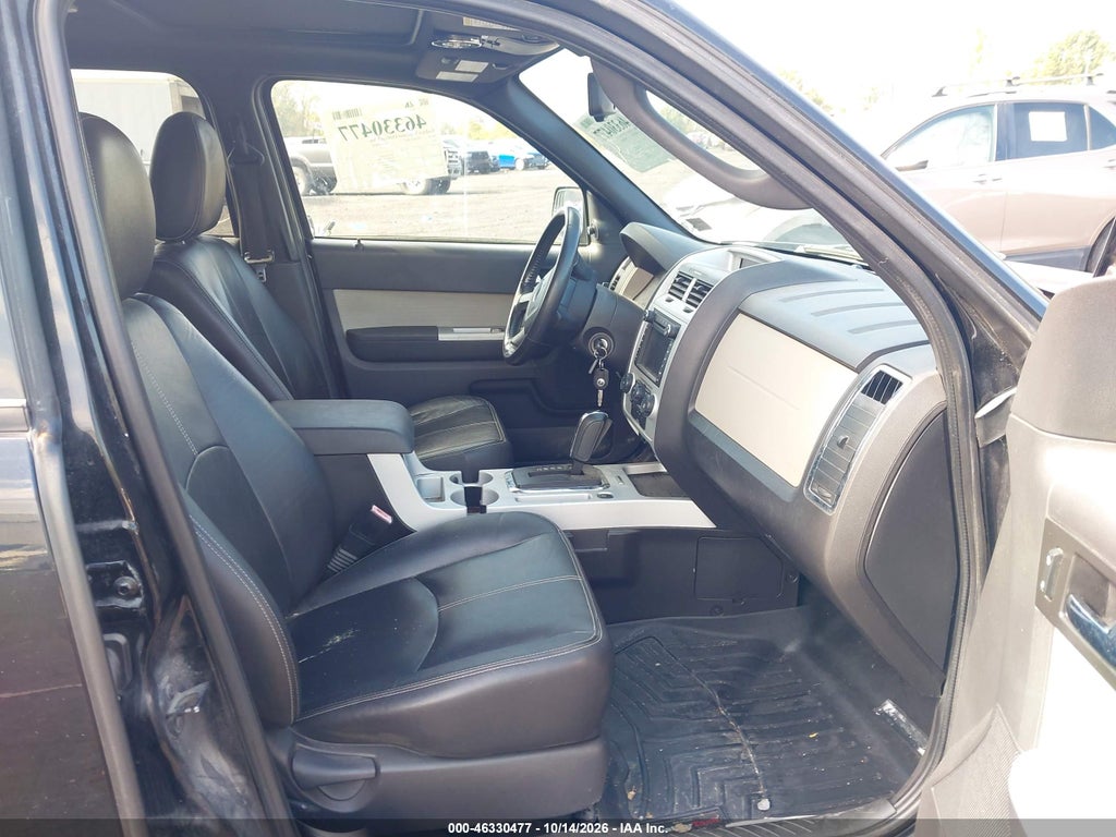 2010 Mercury Mariner Premier photo 5