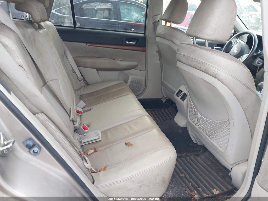 2014 Subaru Outback 2.5I Limited photo 8