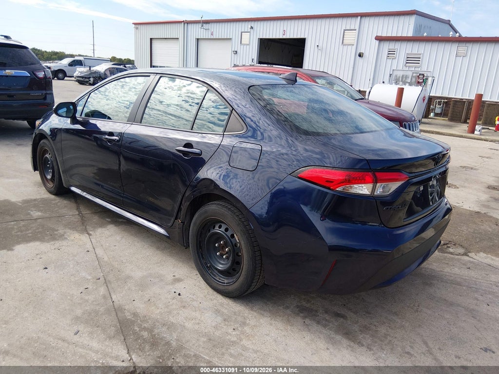 2020 Toyota Corolla LE photo 3