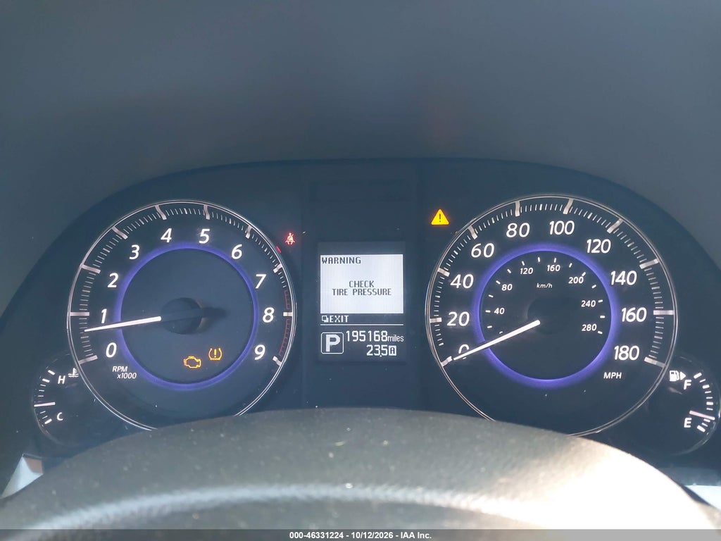 2016 Infiniti QX70 photo 7