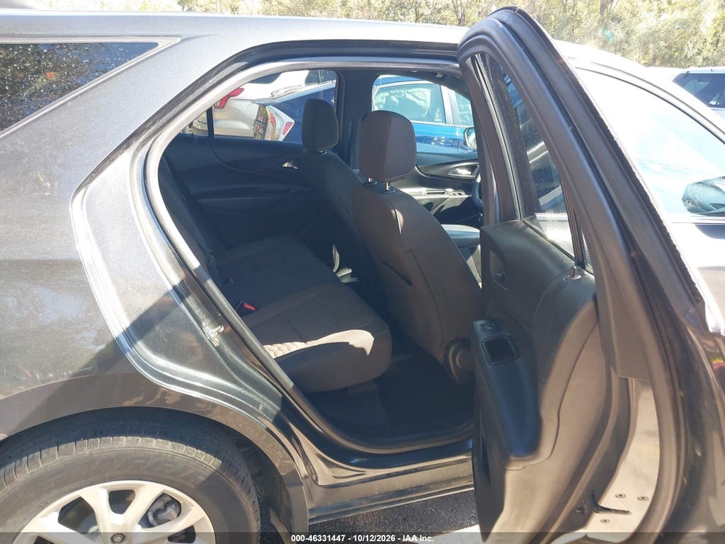 2019 Chevrolet Equinox LT photo 8