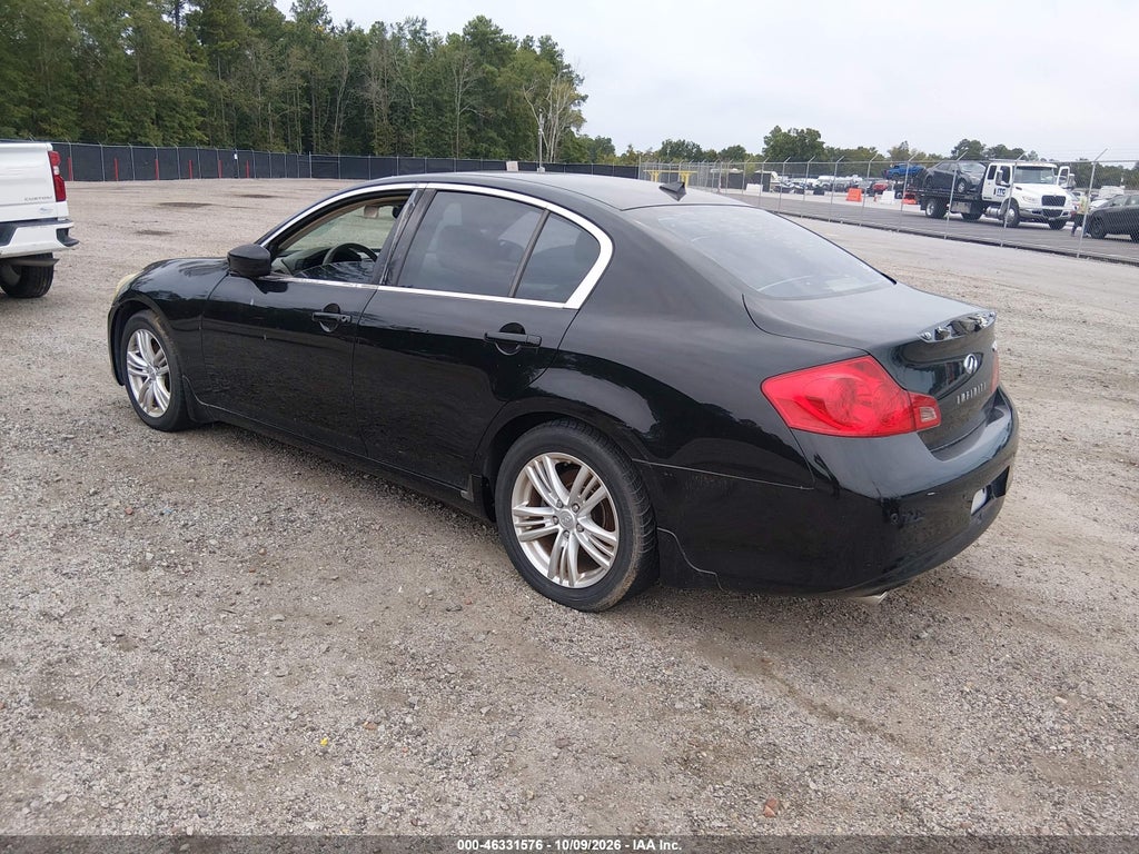2011 Infiniti G37 Journey photo 3