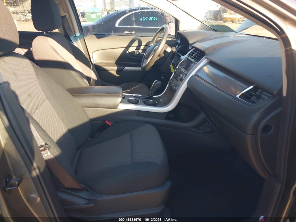 2013 Ford Edge SEL photo 5