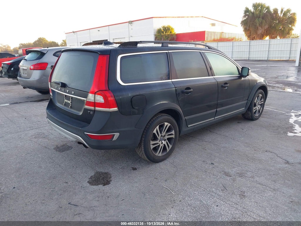 2015 Volvo XC70 T5 Premier Plus photo 4