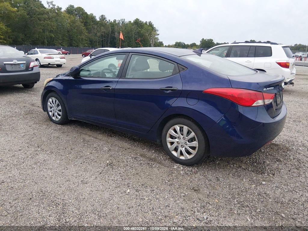2012 Hyundai Elantra GLS photo 3