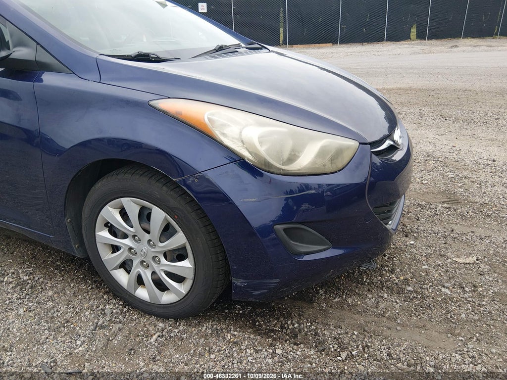 2012 Hyundai Elantra GLS photo 6