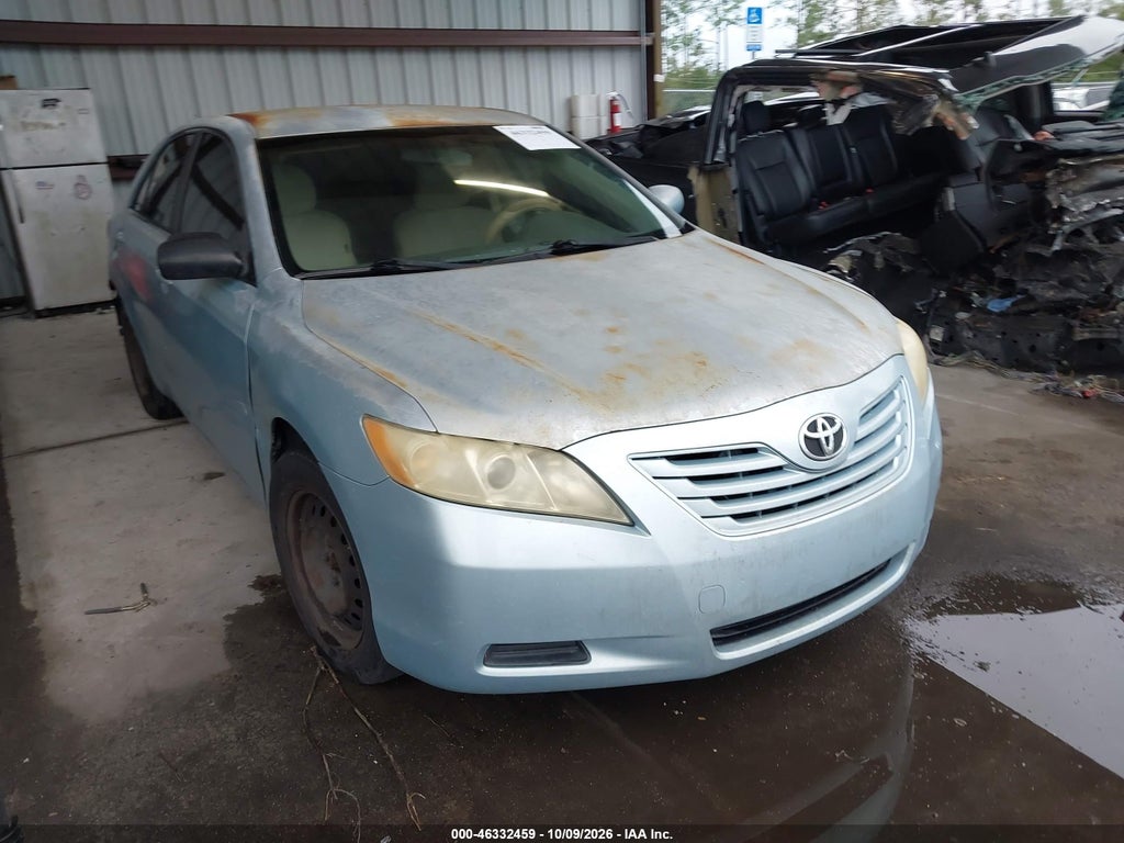 2007 Toyota Camry LE photo 1