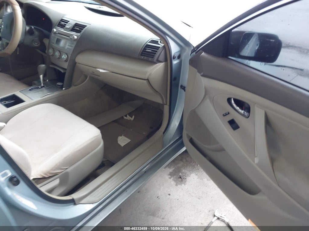 2007 Toyota Camry LE photo 5