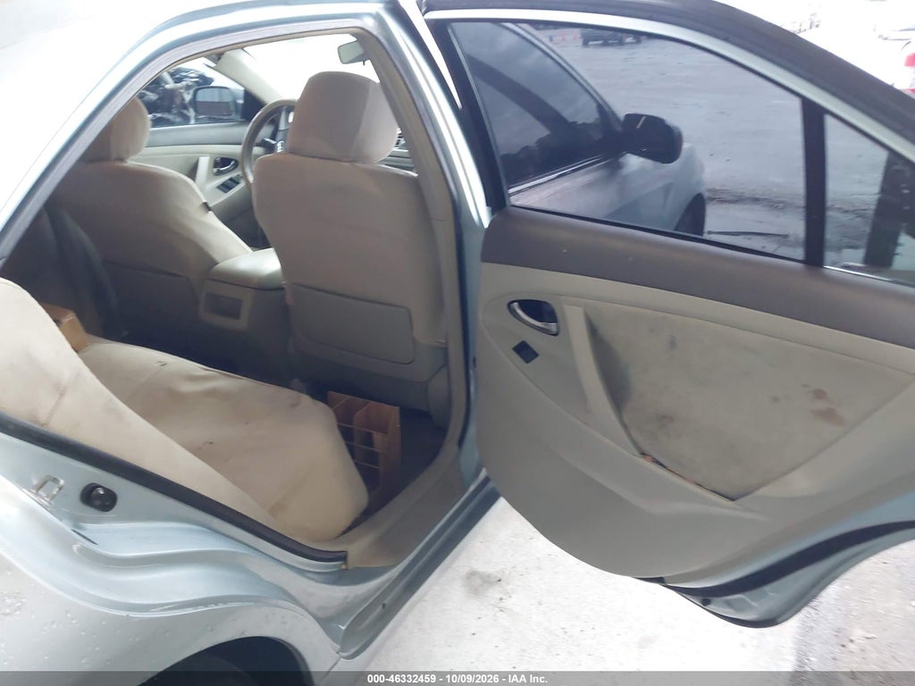 2007 Toyota Camry LE photo 8