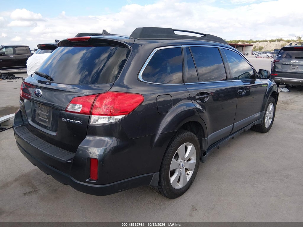 2012 Subaru Outback 2.5I Limited photo 4