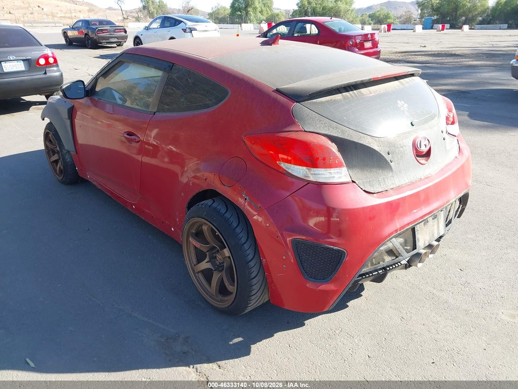 2016 Hyundai Veloster Turbo photo 3