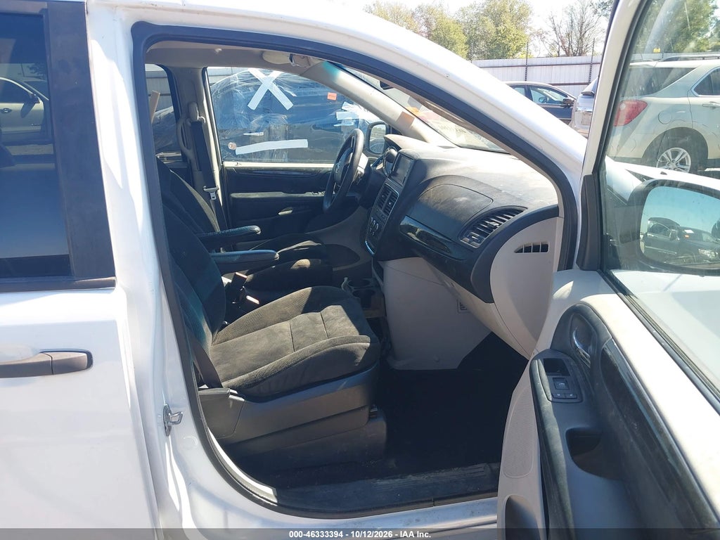 2019 Dodge Grand Caravan SE photo 5