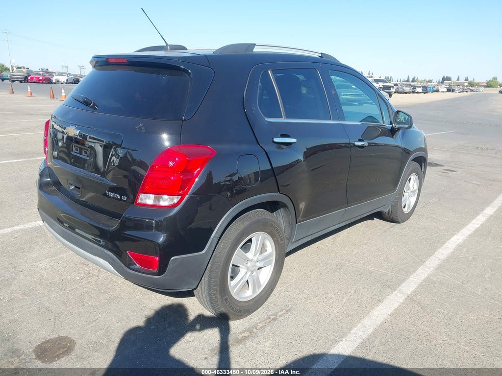 2019 Chevrolet Trax LT photo 4