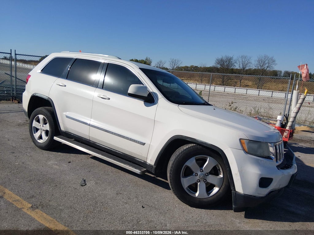 2012 Jeep Grand Cherokee Laredo photo 1