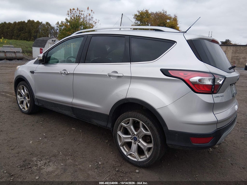 2017 Ford Escape Titanium photo 3