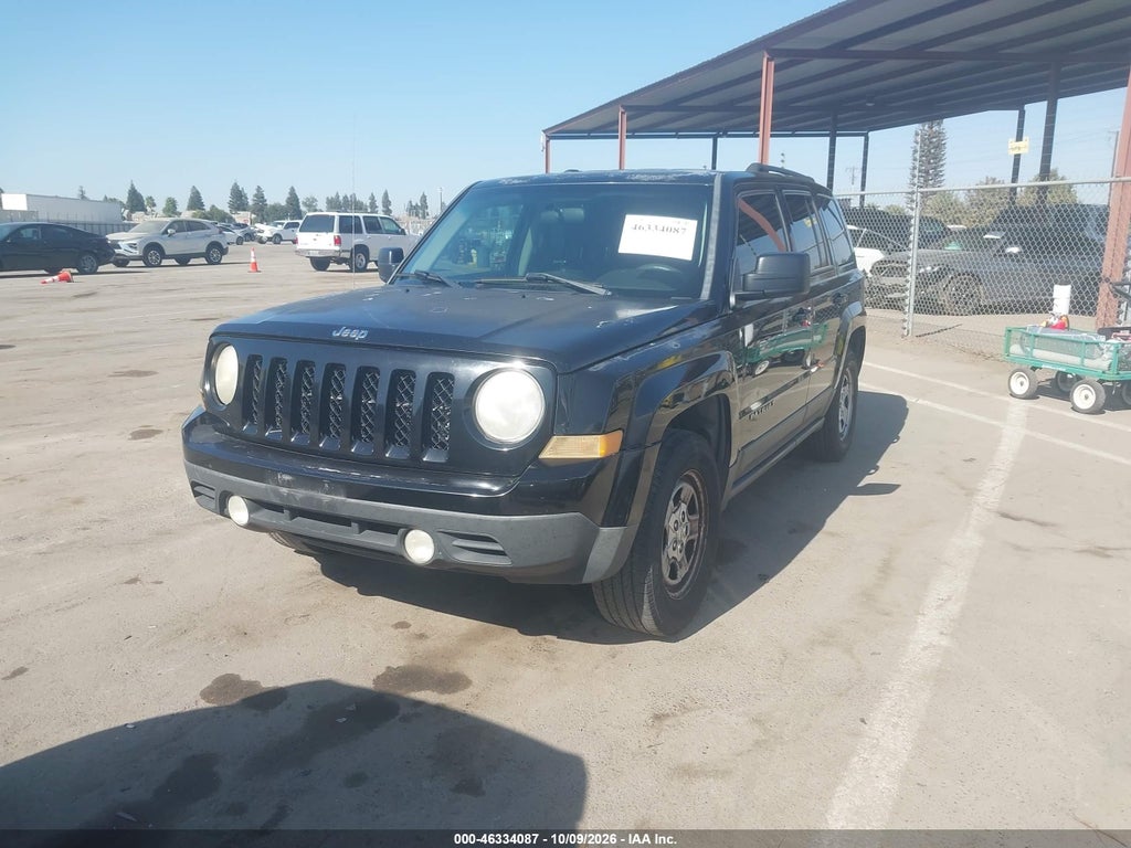2014 Jeep Patriot Sport photo 2
