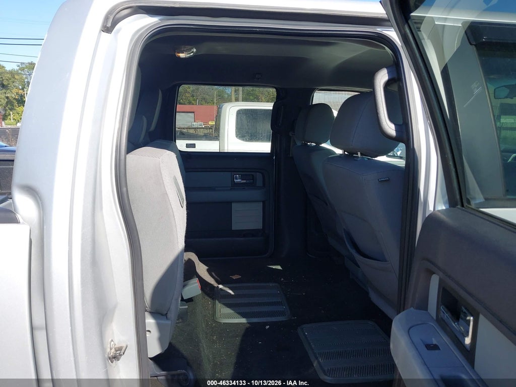2013 Ford F-150 XLT photo 8