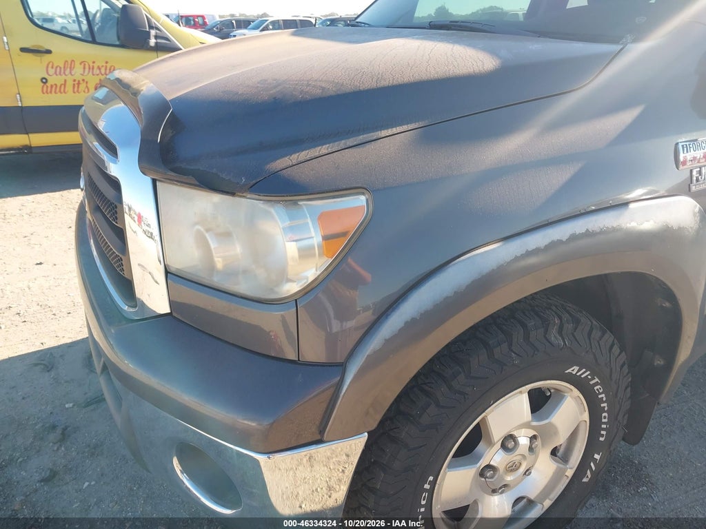 2012 Toyota Tundra Crewmax SR5 photo 6