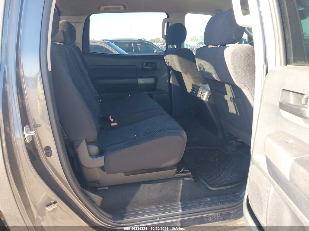 2012 Toyota Tundra Crewmax SR5 photo 8