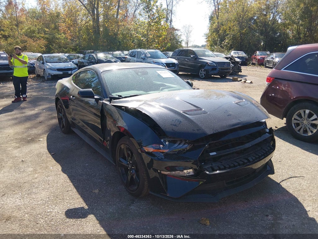 FORD MUSTANG 2021