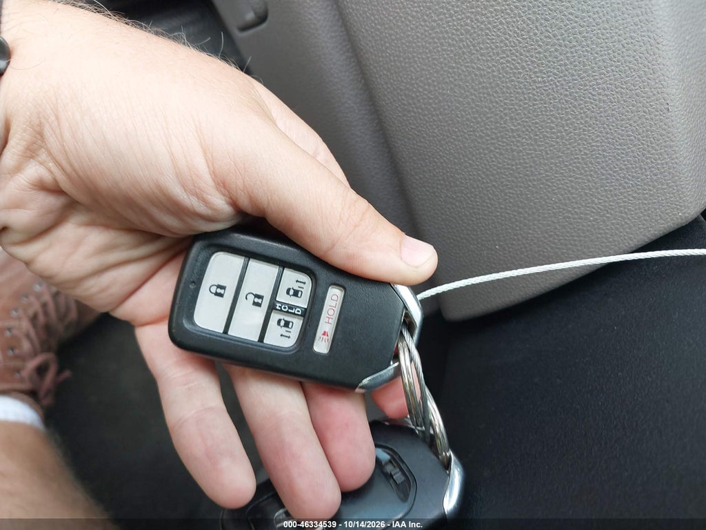 2014 Honda Odyssey EX photo 11