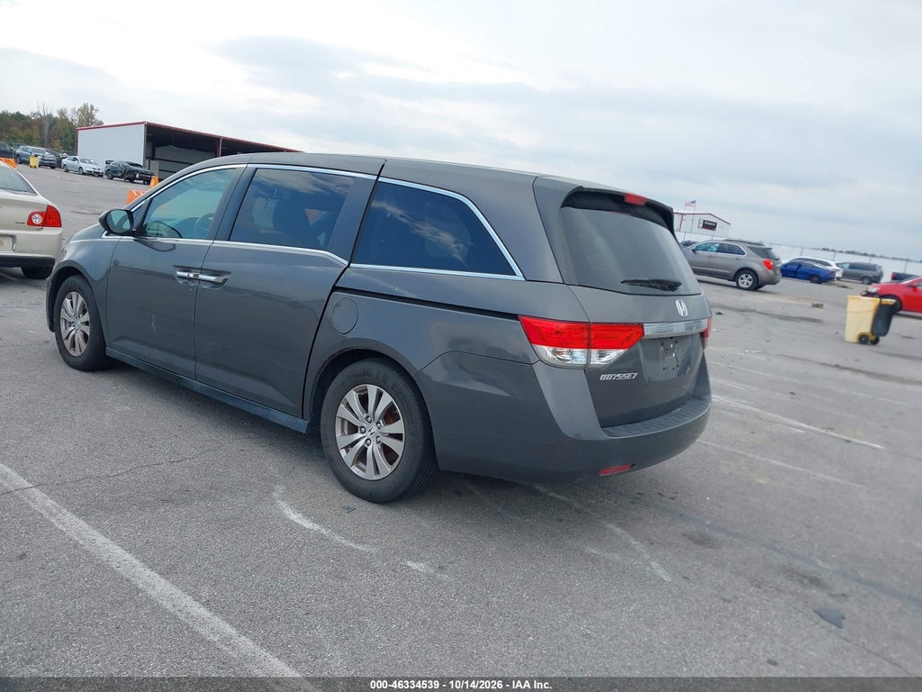 2014 Honda Odyssey EX photo 3