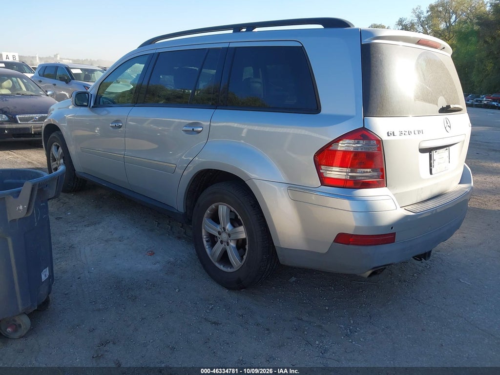 2008 Mercedes-Benz GL 320 CDI 4MATIC photo 3