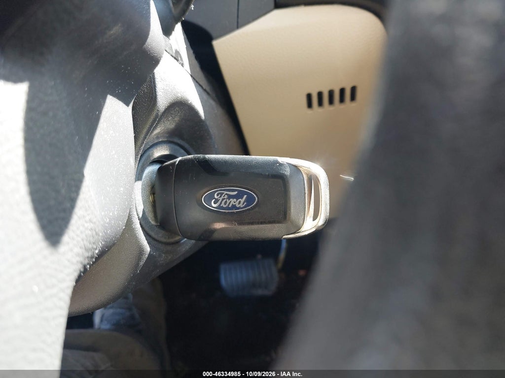 2016 Ford Fusion SE photo 11