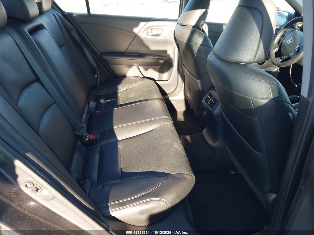 2016 Honda Accord EX-L photo 8
