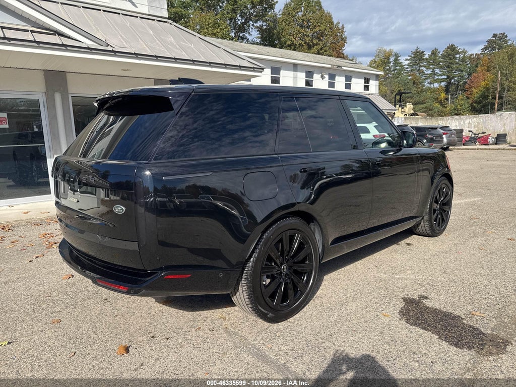 2023 Land Rover Range Rover P530 SE photo 4