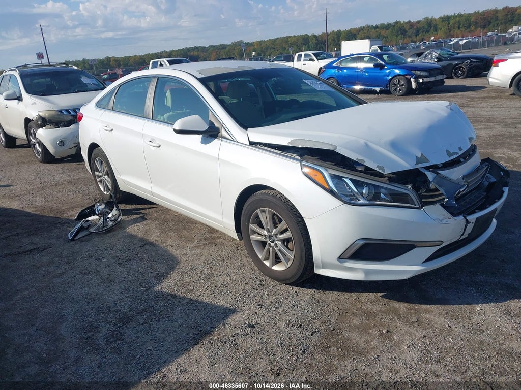 2017 Hyundai Sonata SE photo 1