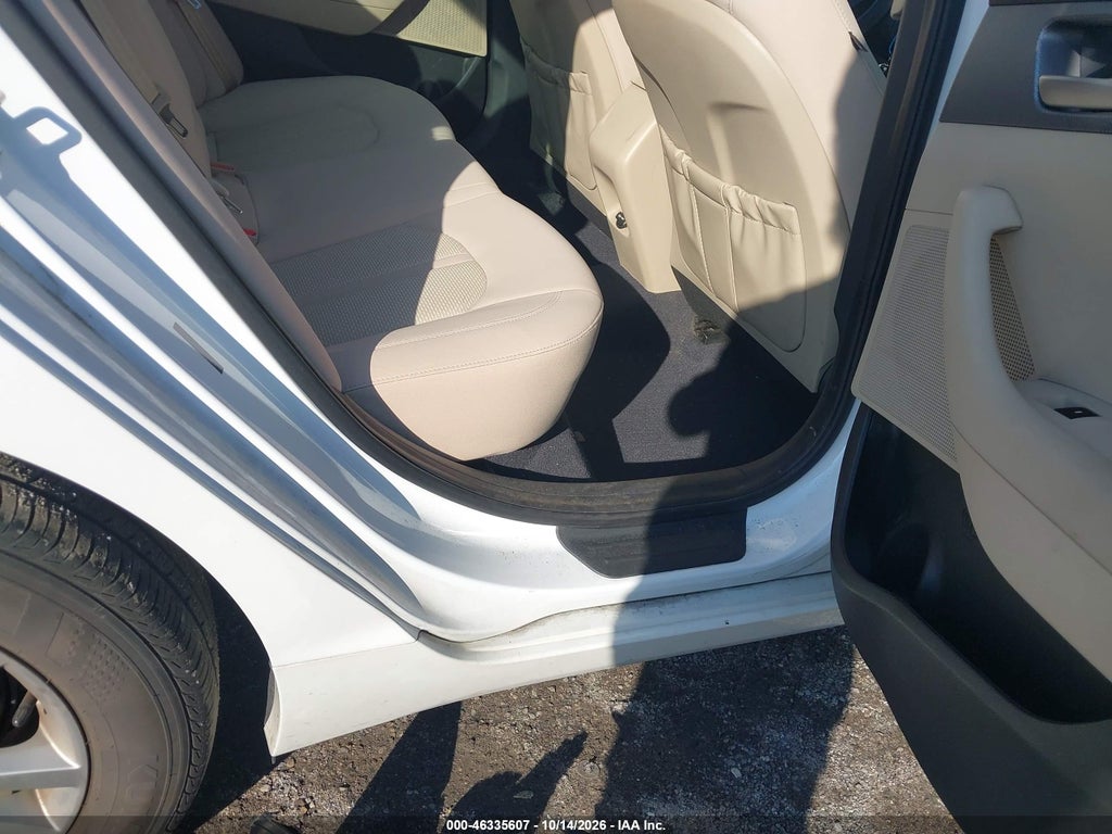 2017 Hyundai Sonata SE photo 8