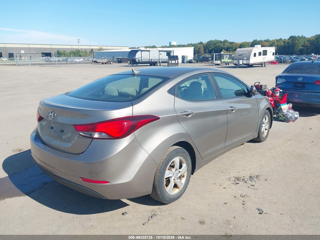 2015 Hyundai Elantra SE photo 4