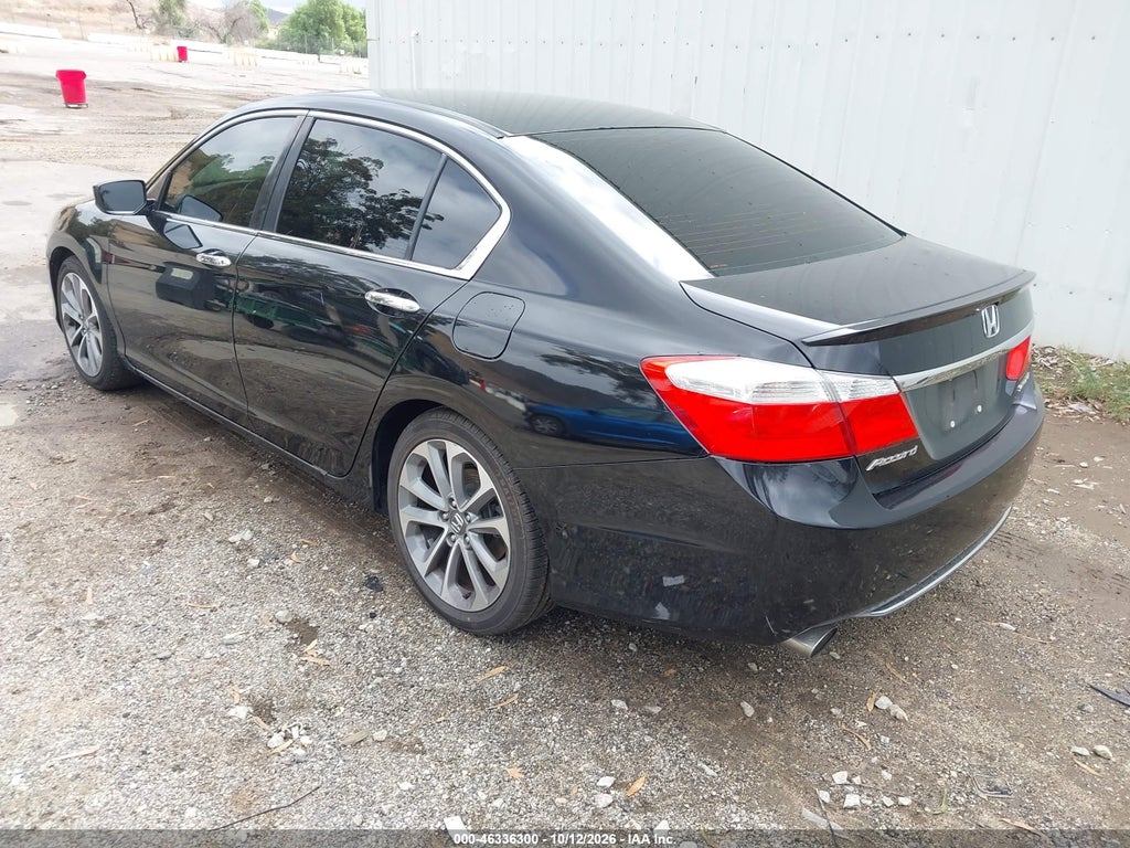 2015 Honda Accord Sport photo 3