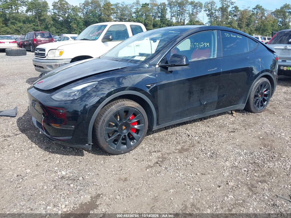 2023 Tesla Model Y AWD/Long Range Dual Motor ALL-Wheel Drive photo 2