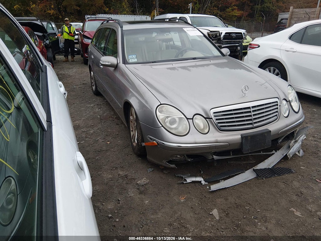 2005 Mercedes-Benz E 320 4MATIC photo 1